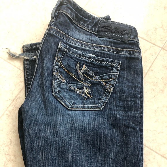 Silver "Tuesday Flare" Ladies jeans - Picture 2 of 2